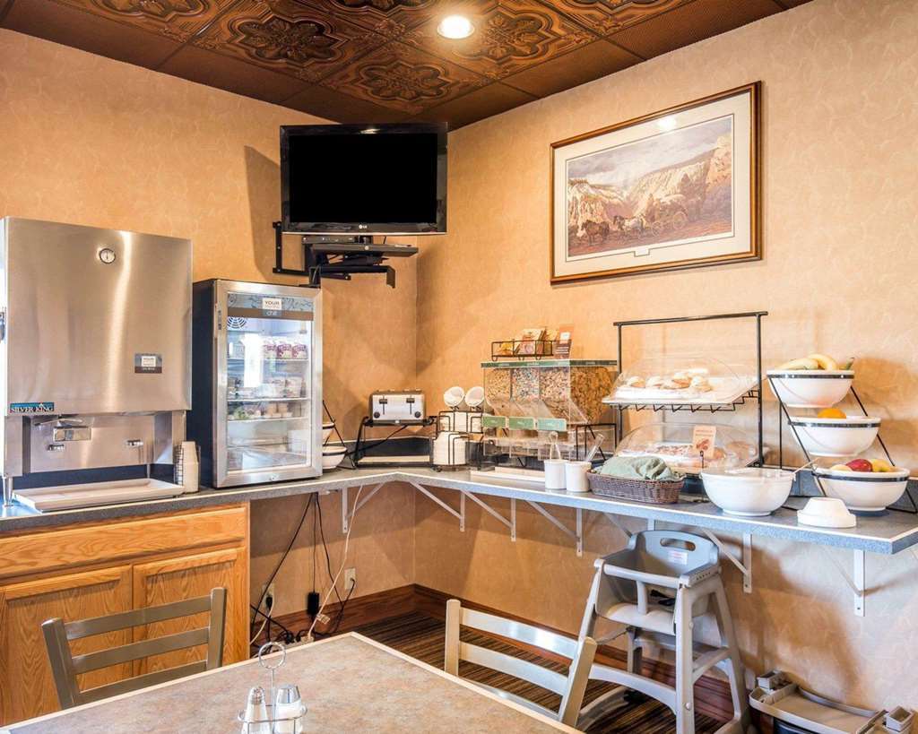 Miles City Hotel מסעדה תמונה